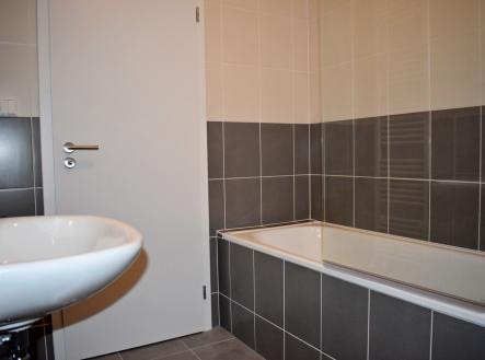 Pronájem bytu, 1+kk, 34 m²