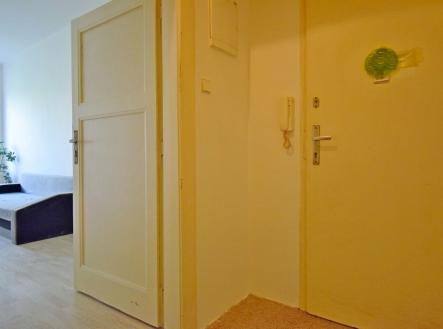 Pronájem bytu, garsoniéra, 25 m²