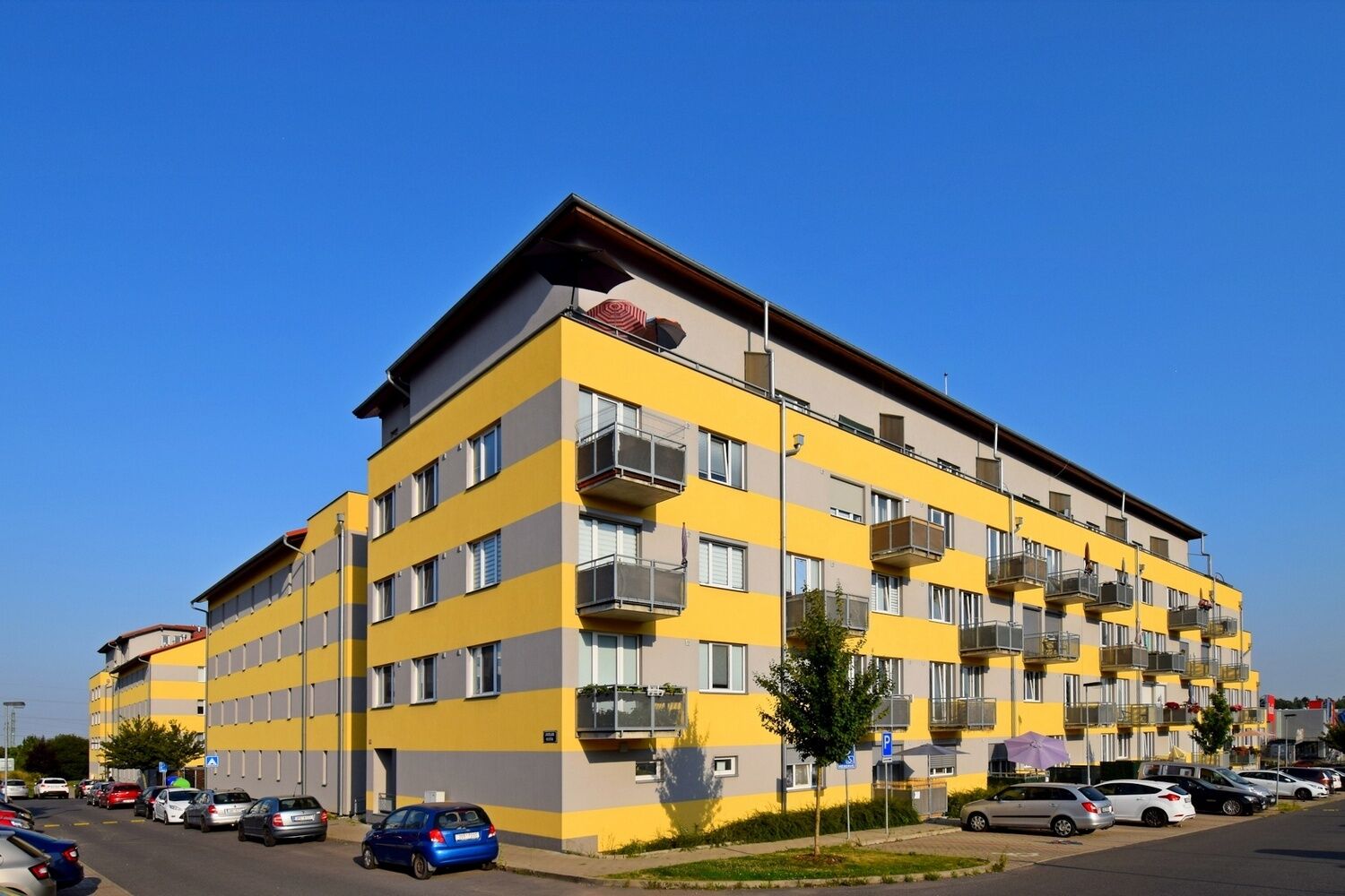 2+kk s balkonem 56 m2 a garážovým stáním v novostavbě, Kladno Kročehlavy