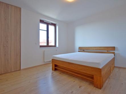 Pronájem bytu, 2+kk, 54 m²