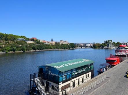 Pronájem bytu, 3+kk, 115 m²