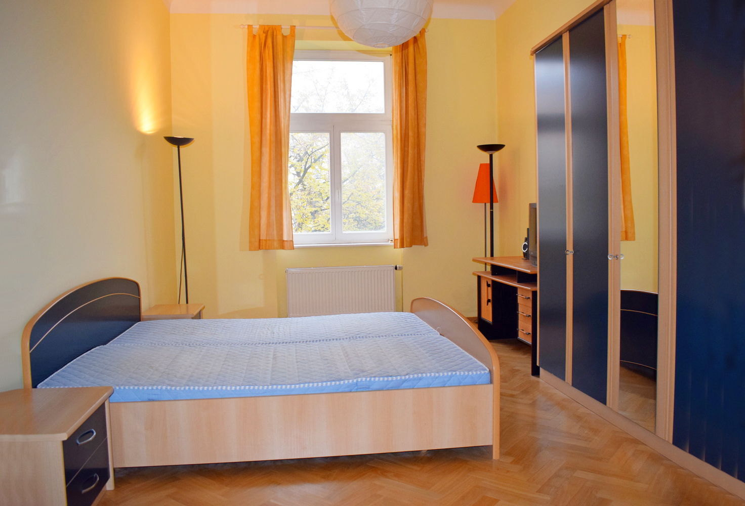 Luxusní 2+1 s balkonem 77 m2 přímo u Riegrových sadů, Praha 2 Vinohrady
