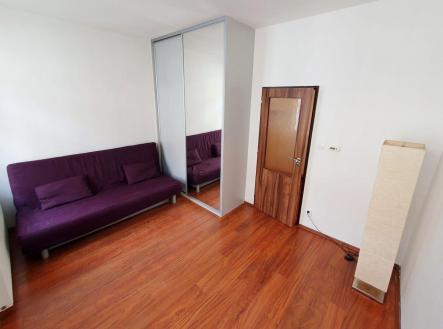 Pronájem bytu, 1+1, 35 m²