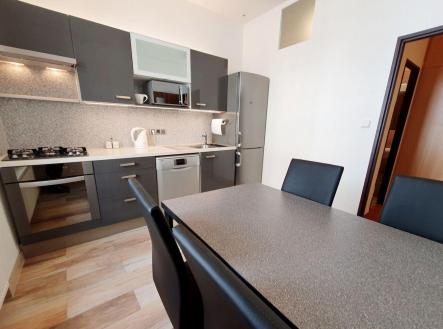 Pronájem bytu, 1+1, 35 m²