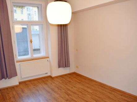 Pronájem bytu, 2+1, 75 m²