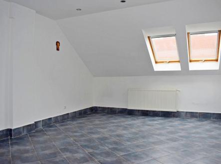Pronájem bytu, 2+kk, 63 m²