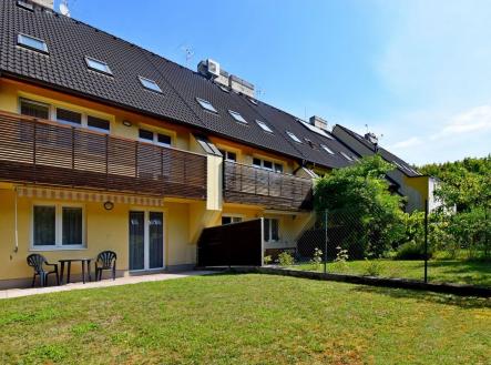 Pronájem - dům/vila, 220 m²