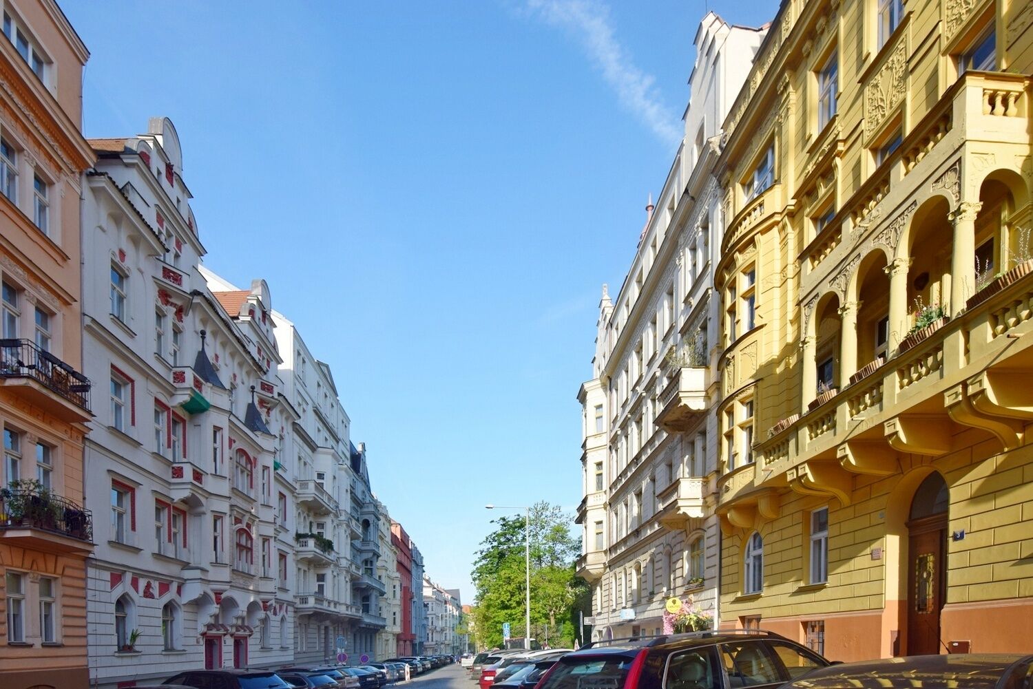 Zajímavý 4+kk o výměře 76 m2 u Riegrových sadů, Praha 2 Vinohrady