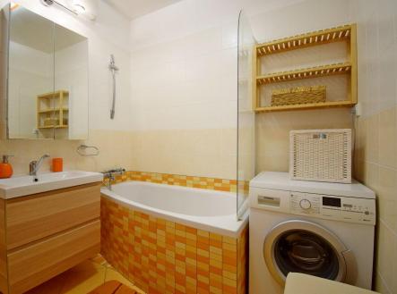 Pronájem bytu, 1+1, 51 m²