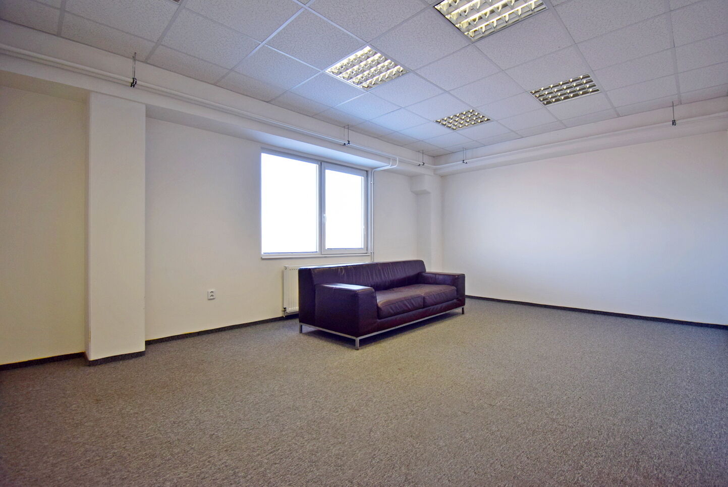 4 kanceláře 76 m2 v Letňanech