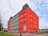 Pronájem - kanceláře, 221 m²