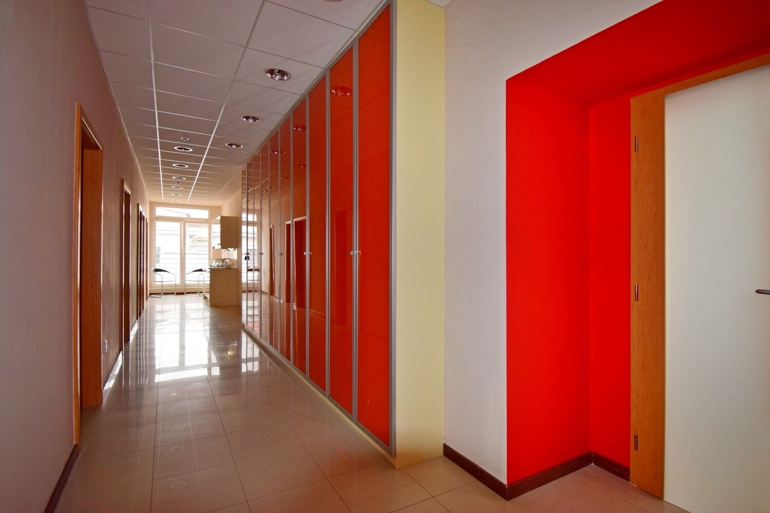 Pronájem dvou kanceláří 66 m² v Radotíně, Praha 5