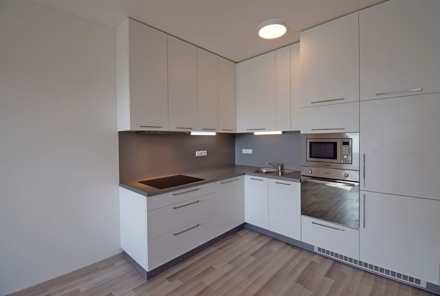 Moderní 1+kk s terasou, 44 m2 v novostavbě u metra Stodůlky, Praha 5