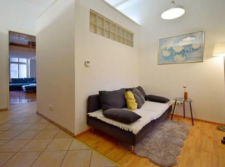 Pronájem bytu, 1+1, 44 m²