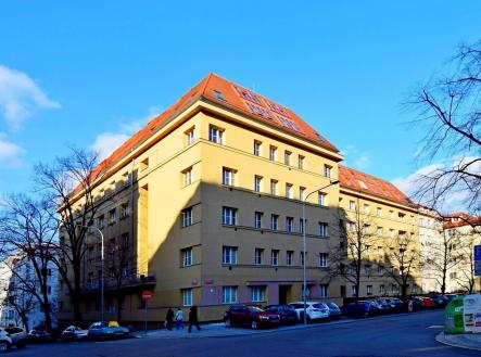 Pronájem bytu, 2+kk, 63 m²