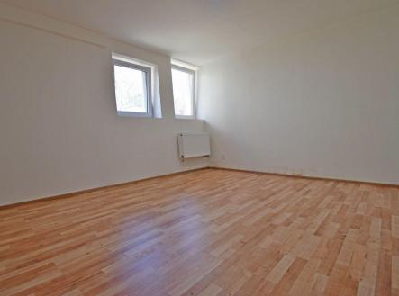 Pronájem bytu, 1+kk, 15 m²