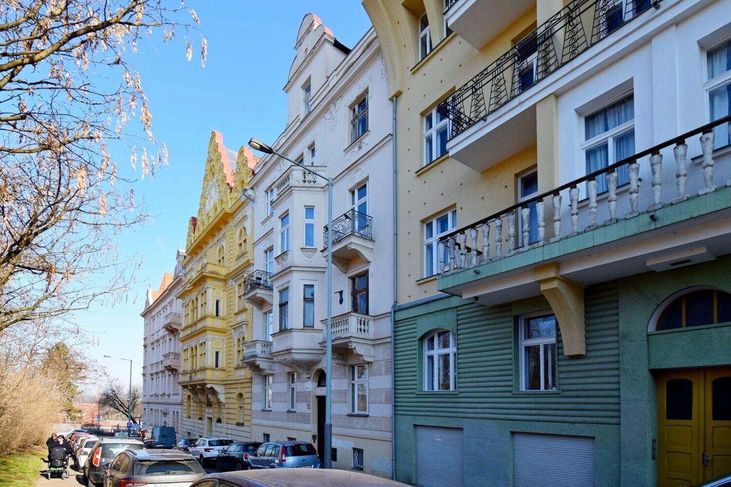 Krásný 2+kk 51 m2 přímo u Riegrových sadů, Praha 2 - Vinohrady