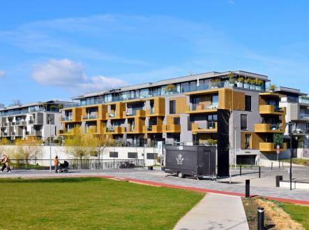 Pronájem - malý objekt/garáž