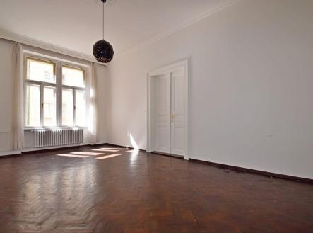 Pronájem bytu, 3+kk, 97 m²