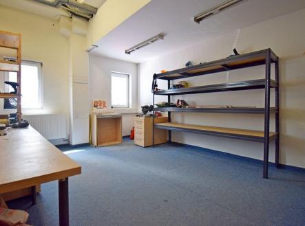 Pronájem - skladovací prostor, 20 m²