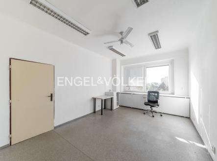 Or33 | Pronájem - kanceláře, 38 m²