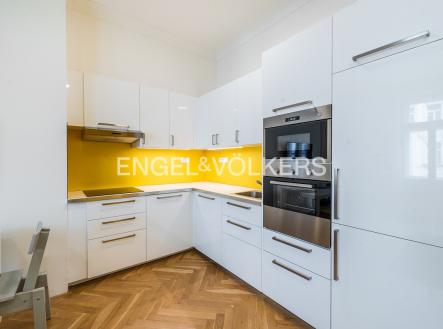 3 | Pronájem bytu, 2+kk, 52 m²