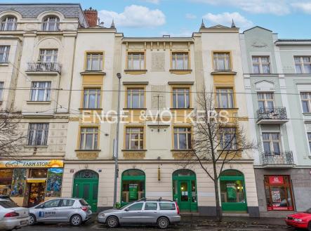 15 | Pronájem - kanceláře, 227 m²