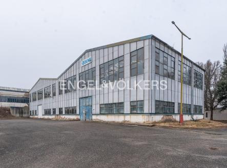 Pronájem - komerční objekt, sklad, 14 059 m² obrázek
