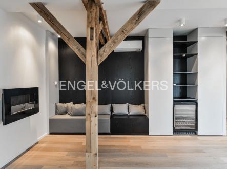 PEG_1545 | Pronájem bytu, 3+kk, 156 m²