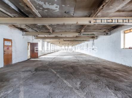Pronájem - komerční objekt, sklad, 1 551 m² obrázek