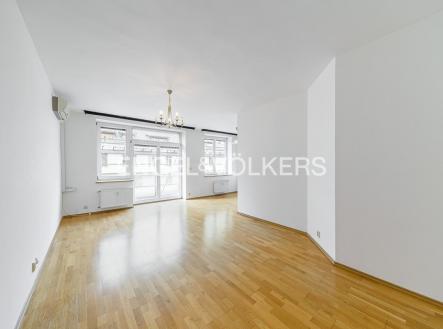 Pronájem bytu, 3+1, 100 m² obrázek