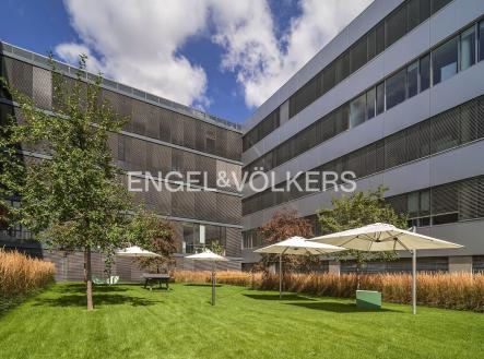 ext_72_web | Pronájem - kanceláře, 372 m²