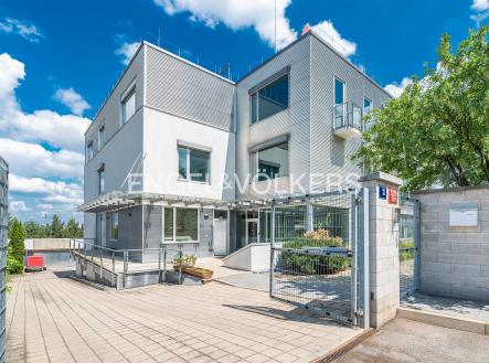 Pronájem - kanceláře, 260 m² obrázek