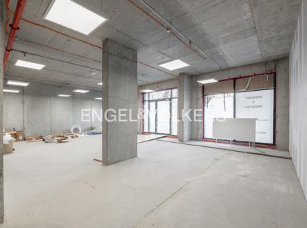 Pronájem - kanceláře, 84 m²