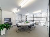 Pronájem - kanceláře, 215 m²
