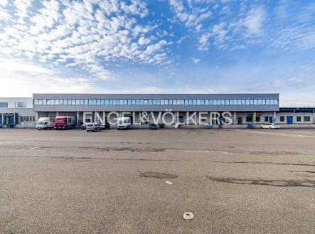 DSC_4663_web | Pronájem - komerční objekt, sklad, 2 180 m²