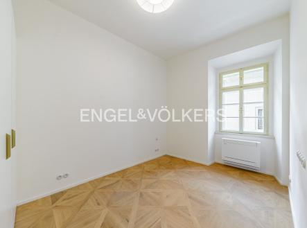 3 | Pronájem bytu, 2+kk, 39 m²