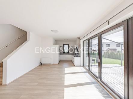 2 | Pronájem - dům/vila, 162 m²