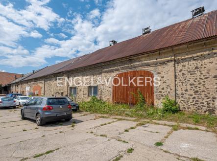 _DSF3498-HDR_exposé | Pronájem - komerční objekt, sklad, 868 m²