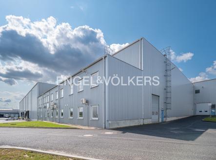 Pronájem - komerční objekt, sklad, 3 661 m² obrázek