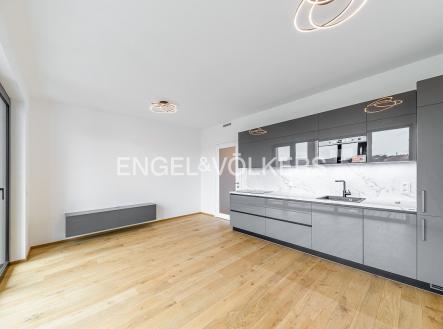 2 | Pronájem bytu, 1+kk, 33 m²