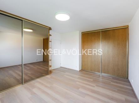 3 | Prodej bytu, 2+1, 67 m²