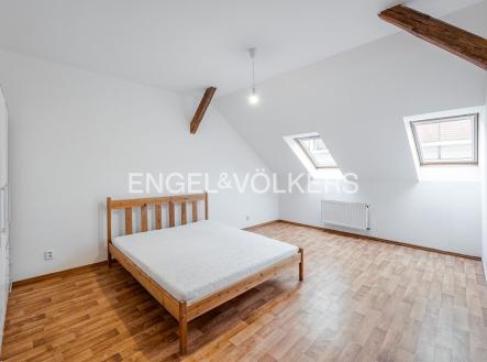 4-P1133458_web | Pronájem bytu, 3+1, 112 m²