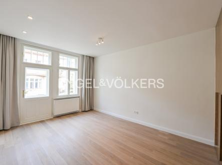 PEG_6006 | Pronájem bytu, 3+kk, 93 m²