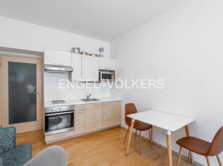 2 | Pronájem bytu, 1+kk, 29 m²