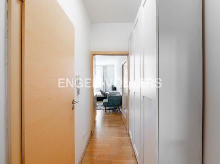 4 | Pronájem bytu, 1+kk, 29 m²