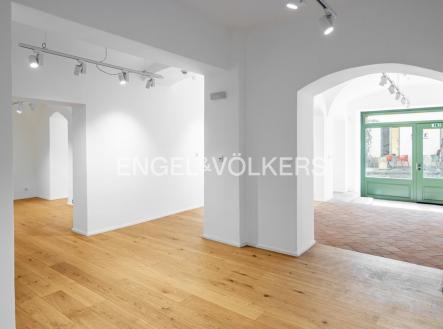 2 | Pronájem - obchodní prostor, 98 m²