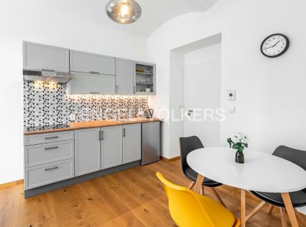 3 | Pronájem bytu, 2+kk, 48 m²