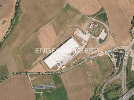 Pronájem - komerční objekt, sklad, 20 000 m² obrázek
