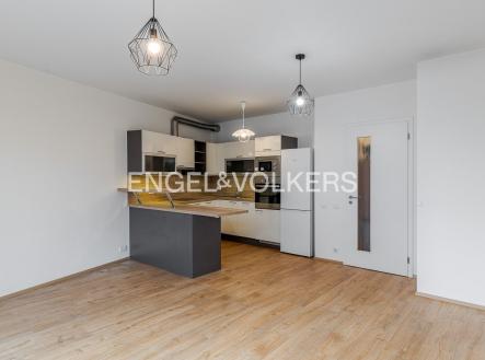 2 | Pronájem bytu, 3+kk, 67 m²